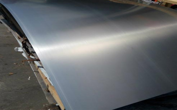 不銹鋼板在選擇時(shí)需要符合哪些條件